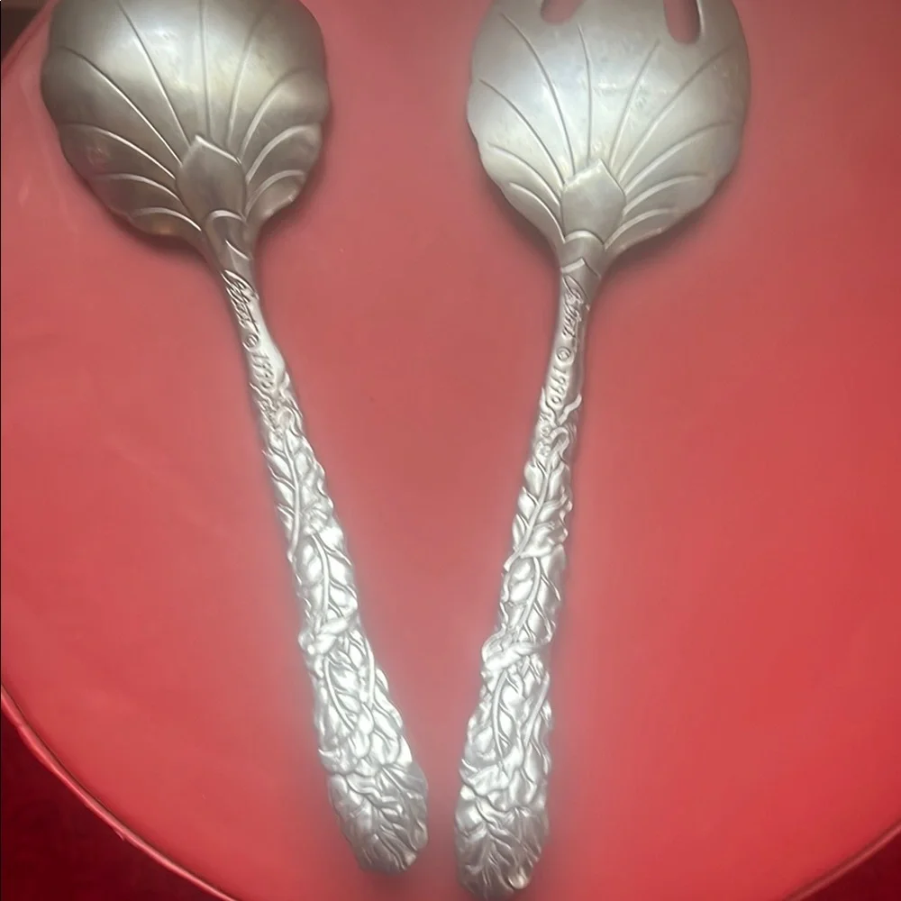 VTG 90s Arthur Court Salad Server Set with Rabbits